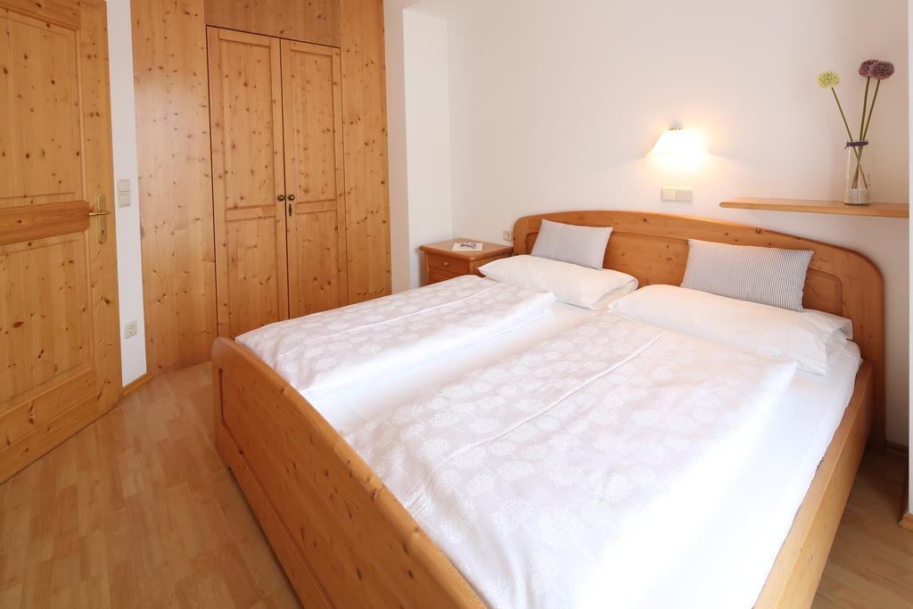 Residence Rose San Candido Chambre photo